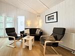Wohnzimmer mit Sitzecke - Ferienhaus 13 - Top-Hundeurlaub