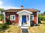 Hus Bohult mit Garten auf dem Fina Bohult Landhus Grundstück in Småland - Fina Bohult Landhus - Top-Hundeurlaub