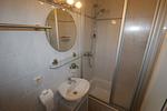 Badezimmer - Ferienhaus ''Küstenperle'' Schönberg - Kalifornien - Top-Hundeurlaub