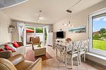 Wohnzimmer - Ferienhaus ''Küstenperle'' Schönberg - Kalifornien - Top-Hundeurlaub