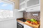 Küche / Küchenzeile - Ferienhaus ''Küstenperle'' Schönberg - Kalifornien - Top-Hundeurlaub