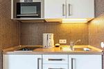Küche / Küchenzeile - Ein-Zimmer-Apartment 51/09 - Top-Hundeurlaub