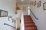 Eingangsbereich mit Treppenaufgang - Wohnung 069 - Top-Hundeurlaub