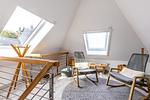 Helle Lounge im Obergeschoss mit Fenstern - Strandoase - No. 3 - Top-Hundeurlaub