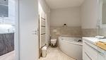 Badezimmer mit Dusche und WC - Wohnung 16 - Promenadendeck - Top-Hundeurlaub