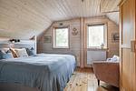 Schlafzimmer mit Doppelbett im Haus Blankavik an der Ostsee - Haus Blankavik - Top-Hundeurlaub