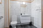 Modernes Badezimmer mit Dusche im Haus Blankavik - Haus Blankavik - Top-Hundeurlaub