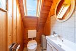 Gäste-WC - Ferienhaus "Haus Huck"  Medemsand 14 - Top-Hundeurlaub
