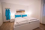 Schlafzimmer - Kapitänshaus FeWo 2 - Top-Hundeurlaub