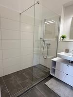 Badezimmer - Schloss Espasingen am Bodensee | Ferienwohnung Murillo Suite 18 - Top-Hundeurlaub