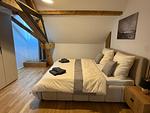 Schlafzimmer - Schloss Espasingen am Bodensee | Ferienwohnung Isabella Leonarda Suite 19 - Top-Hundeurlaub