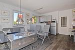 Wohnzimmer - Ferienhaus Waldhaus 6 mit Kamin, Sauna und Terrasse - Top-Hundeurlaub