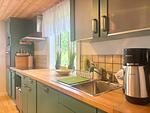 Küchenzeile mit Geschirrspüler in der Villa Pelle in Småland - Villa Pelle - Top-Hundeurlaub