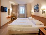 Schlafzimmer - Komfortplus Ferienwohnung mit 1 Schlafzimmer und Balkon im Obergeschoss (254) - Top-Hundeurlaub