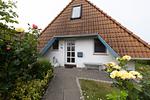 Fassade / Eingang - Ferienhaus "Moby Dick" Mellumplate 44 - Top-Hundeurlaub