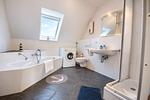 Badezimmer - FeWo 7 OG - Top-Hundeurlaub
