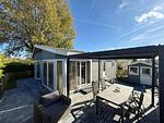 Chalet Ankerplatz mit Klima und Zaun Haus Nr. B026 - Top-Hundeurlaub