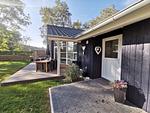 Strandhaus Nr. 10 - Traumurlaub am Großen Plöner See – Seeblick, Sauna & Whirlwanne, Kaminofen, für max. 8 Pers. - Top-Hundeurlaub