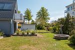 Außenansicht des Ferienhauses mit Garten - Haus Ostseenixe 03 - Top-Hundeurlaub