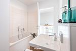 Badezimmer - Ferienwohnung Küstenliebe Olpenitz - Top-Hundeurlaub