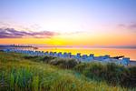 Strand mit Strandkörben bei Sonnenuntergang - Nautica App A6, Strandallee 65 Haffkrug - Top-Hundeurlaub