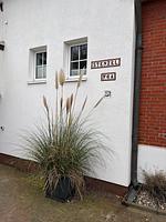 Fassade / Eingang - Ferienhaus Thönnes Wohnung 1 - Top-Hundeurlaub