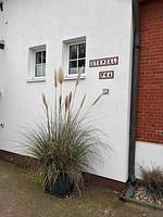 Fassade / Eingang - Ferienhaus Thönnes Wohnung 2 - Top-Hundeurlaub