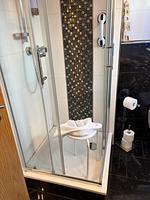 Badezimmer - Ferienhaus Thönnes Wohnung 2 - Top-Hundeurlaub