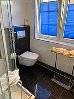 Badezimmer - Ferienhaus Thönnes Wohnung 2 - Top-Hundeurlaub
