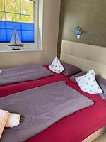 Schlafzimmer - Ferienhaus Thönnes Wohnung 3 - Top-Hundeurlaub